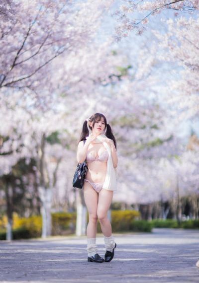 色妞A∨永久一区二区国产_高清国产国语三级
