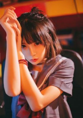 日本女人被黑人操_HD高清免费观看